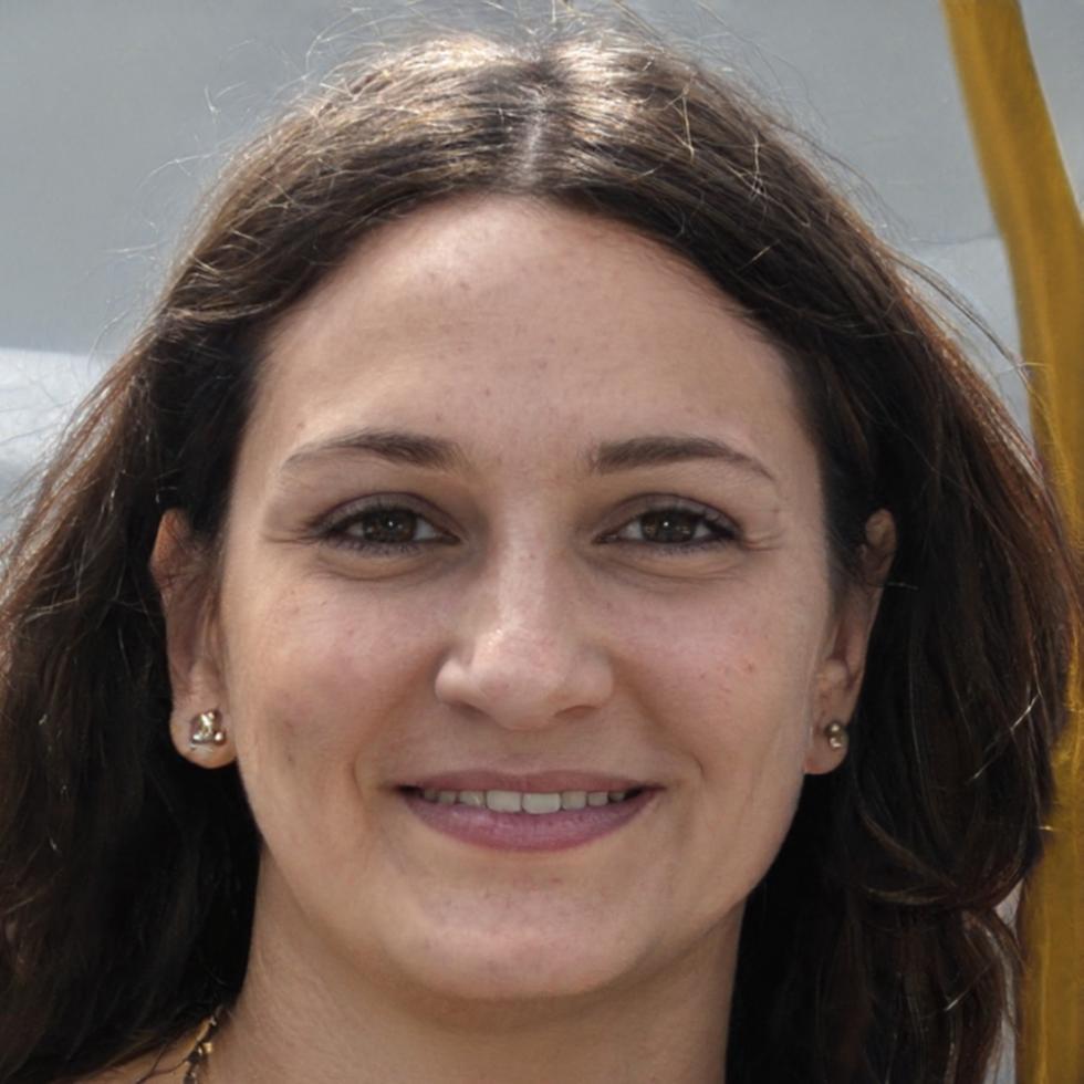 Rebecca Torres, Business Finance Consultant